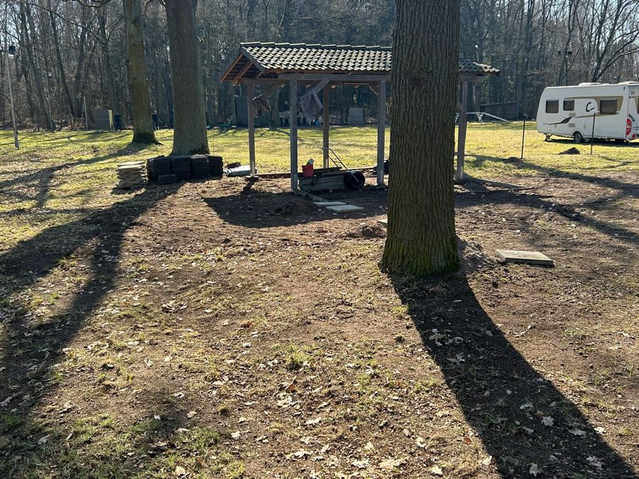 Arbeitseinsatz auf dem Vereinsgelände des Schönfließer HSC 31